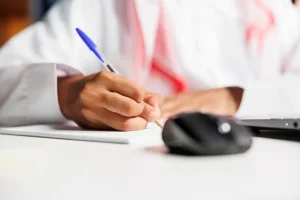 check your emirates id status